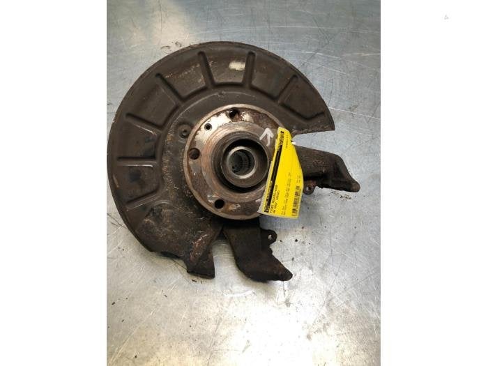 Fusee rechts-voor van een Volkswagen Golf, Gebruikt, -, Volkswagen, -