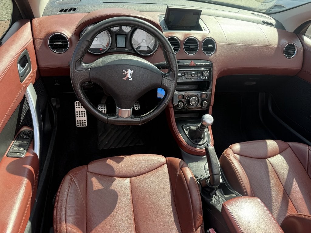 Peugeot 308 CC 1.6 THP Noir & Blanc | +nw APK | (bj 2010), Auto's, 1490 kg, Gebruikt, 4 cilinders, 4 stoelen