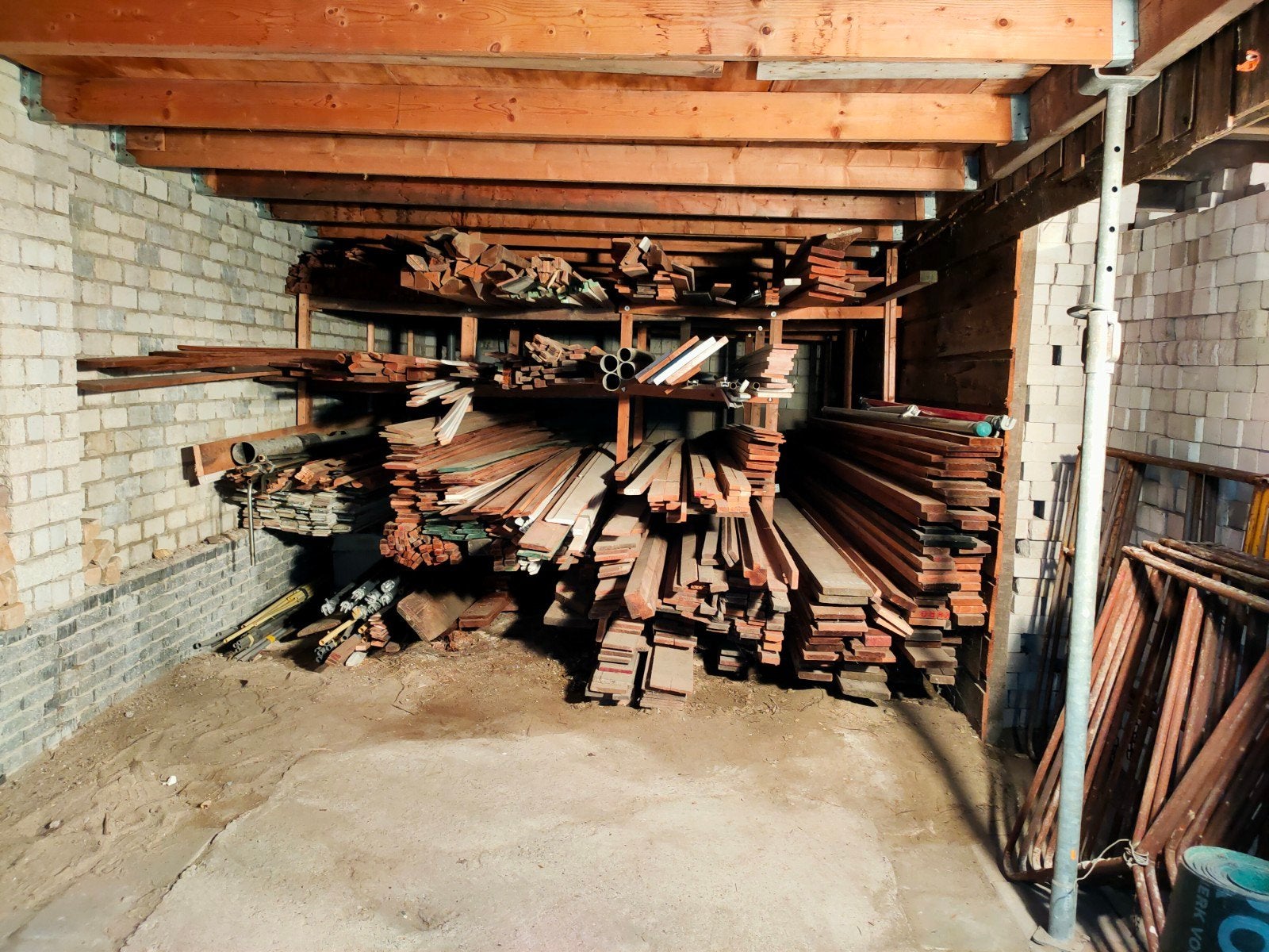 Timmer hout, vuren, meranti, red cedar. Minimaal 50% korting, Ophalen, Zo goed als nieuw, Balk, Overige houtsoorten