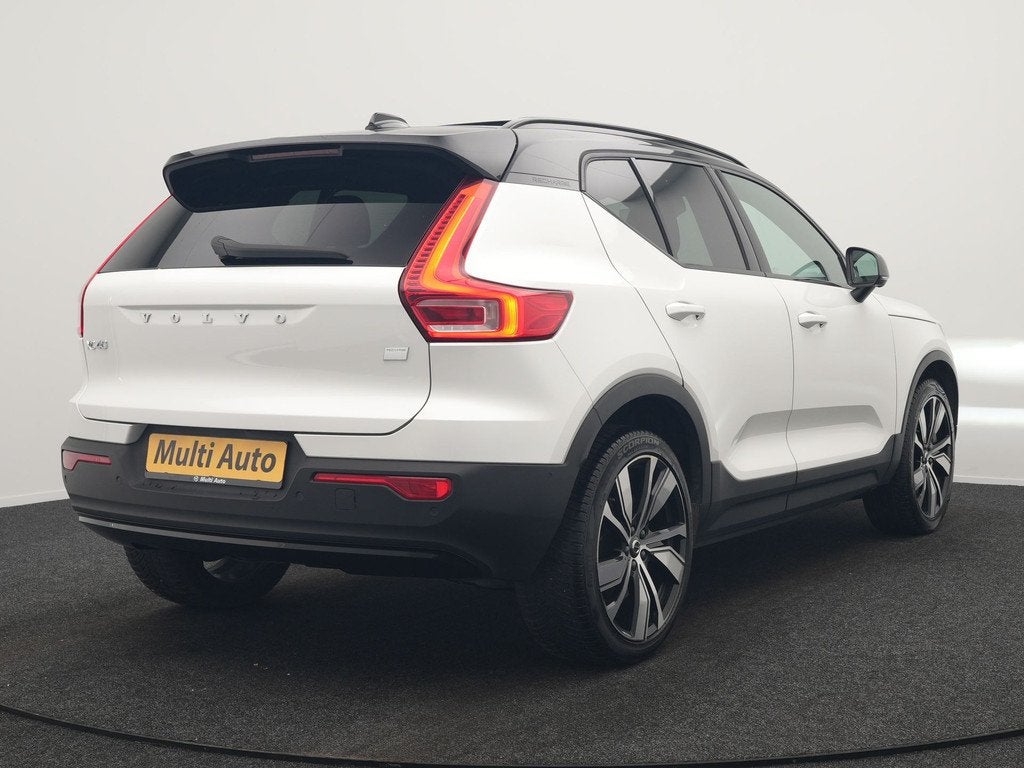 Volvo XC40 Pro Recharge Pure Electric 70kWh 232pk | Panodak, Stof, Gebruikt, Zwart, Wit
