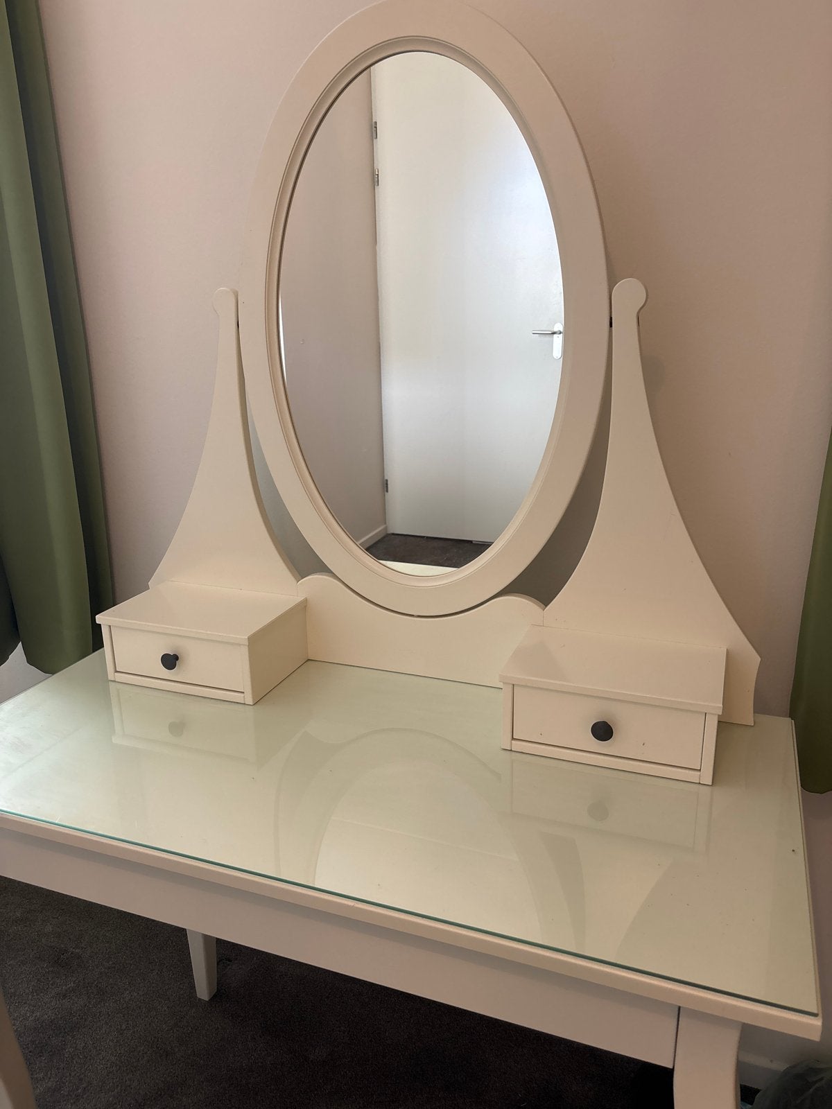 Witte kaptafel met spiegel en lades (ikea), Huis en Inrichting, Ophalen, Zo goed als nieuw, Hout, 100 tot 150 cm