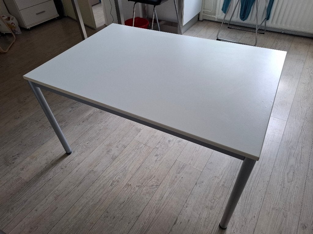 Bureau, Huis en Inrichting, Ophalen, Gebruikt, Hout, IKEA