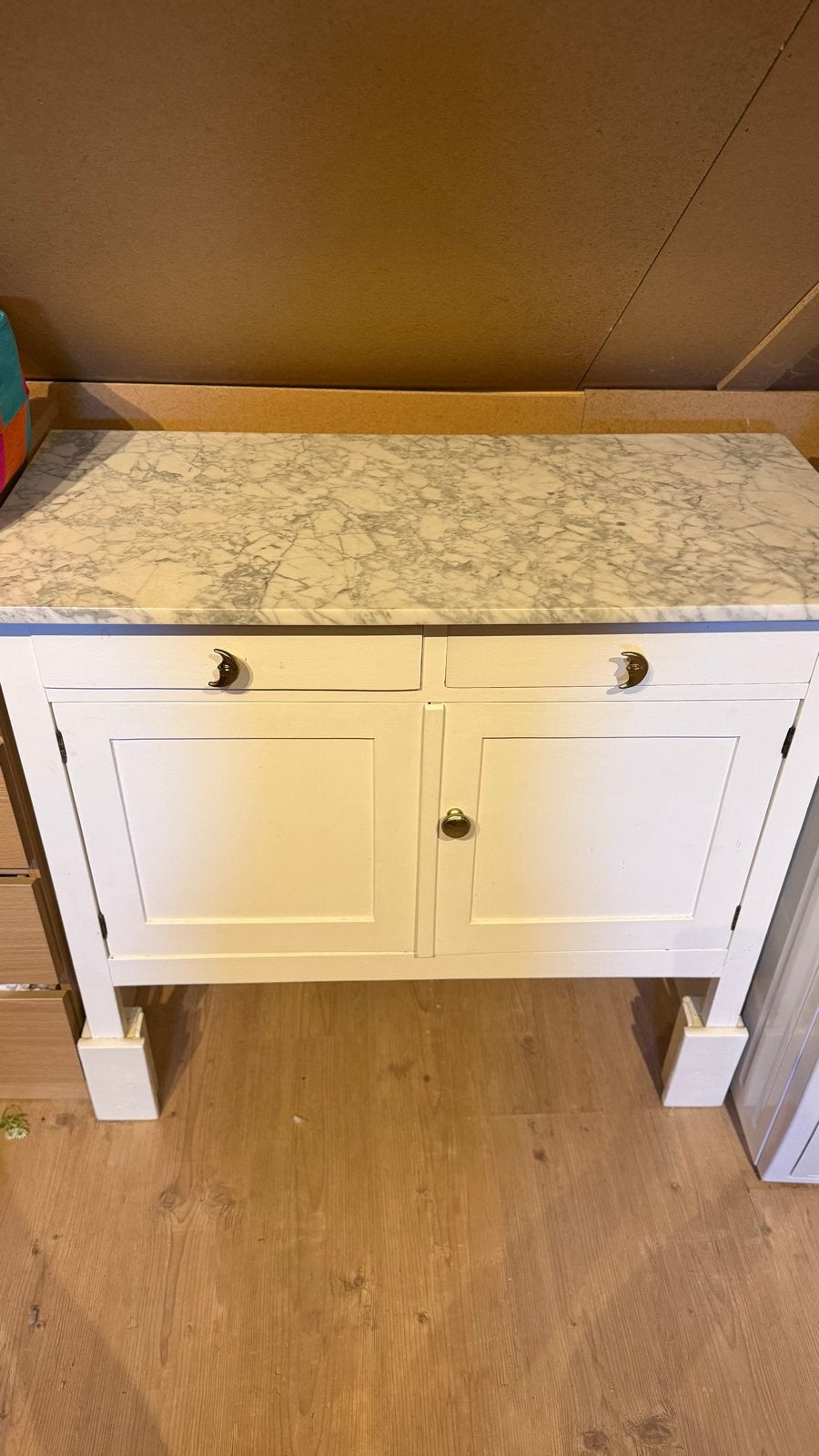Vintage houten commode met marmeren blad, Ophalen
