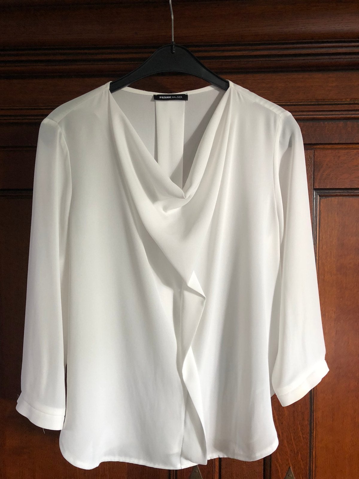 Blouse met watervalhals maat 40, Kleding | Dames, Ophalen of Verzenden, Zo goed als nieuw, Maat 38/40 (M), Wit