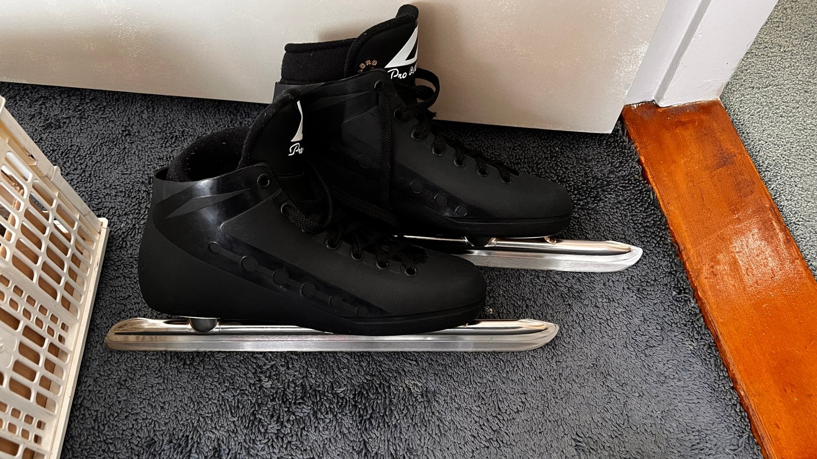 Nw. Heren schaatsen mt 43, Zo goed als nieuw, IJshockeyschaatsen, Ophalen, Overige merken