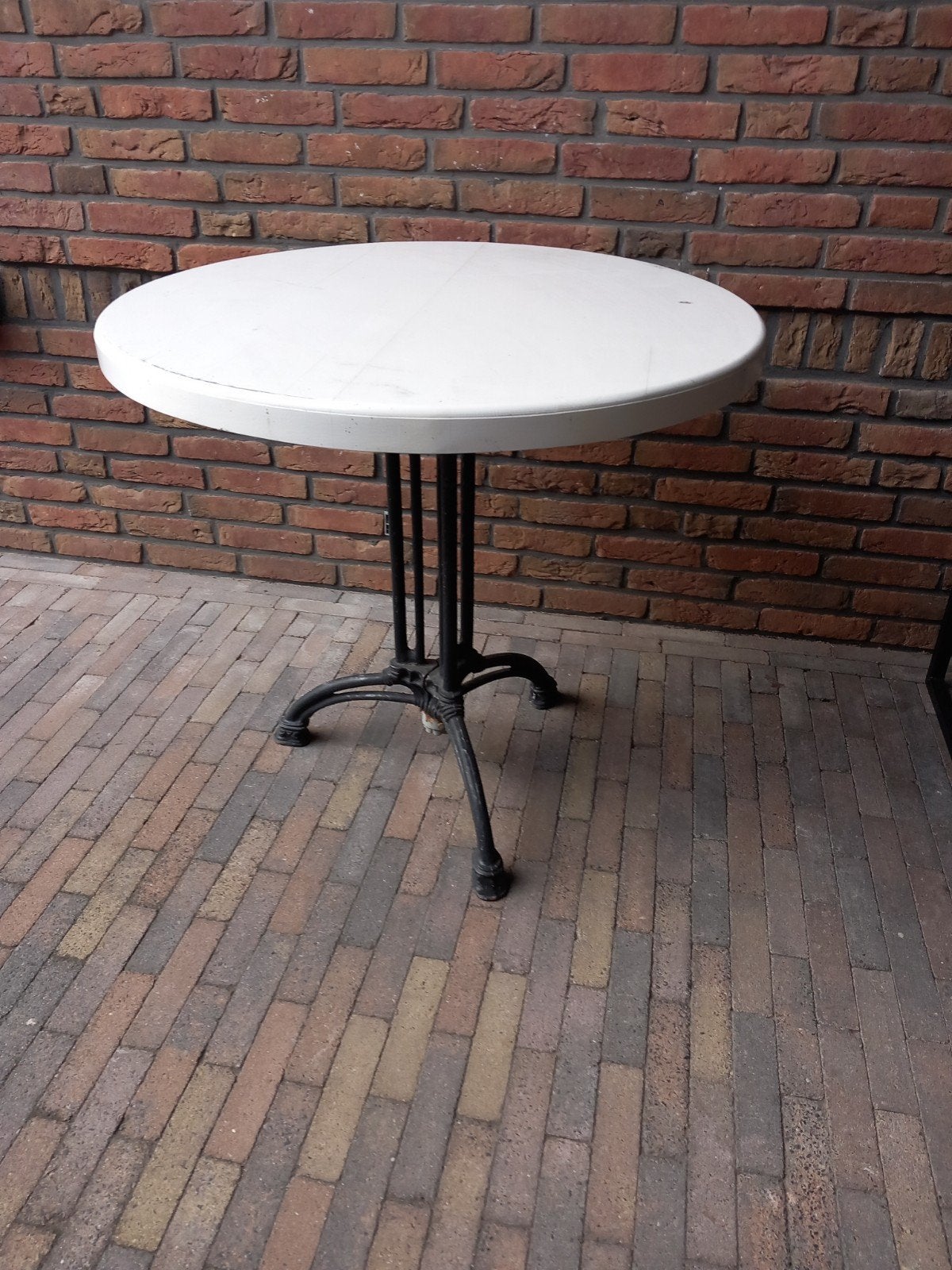Bistrotafel, Ophalen, Gebruikt, Rond, Metaal