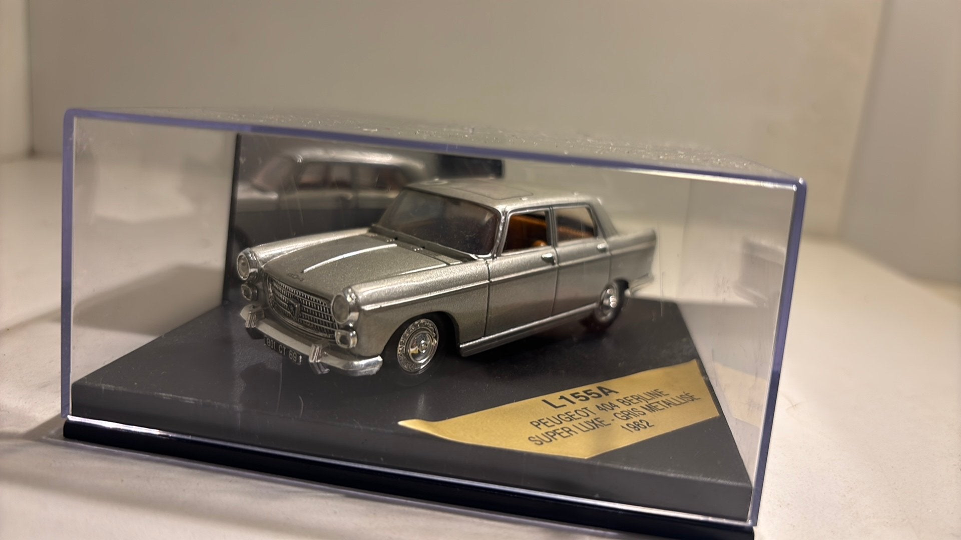 Peugeot 404 berline super luxe 1962 vitesse 1.43, Overige merken, Auto, Ophalen of Verzenden, A