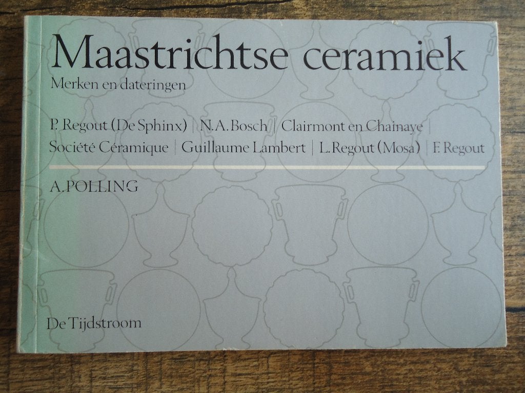 (11) Maastrichtse ceramiek, Verzenden, Zo goed als nieuw, A. Polling, Overige onderwerpen