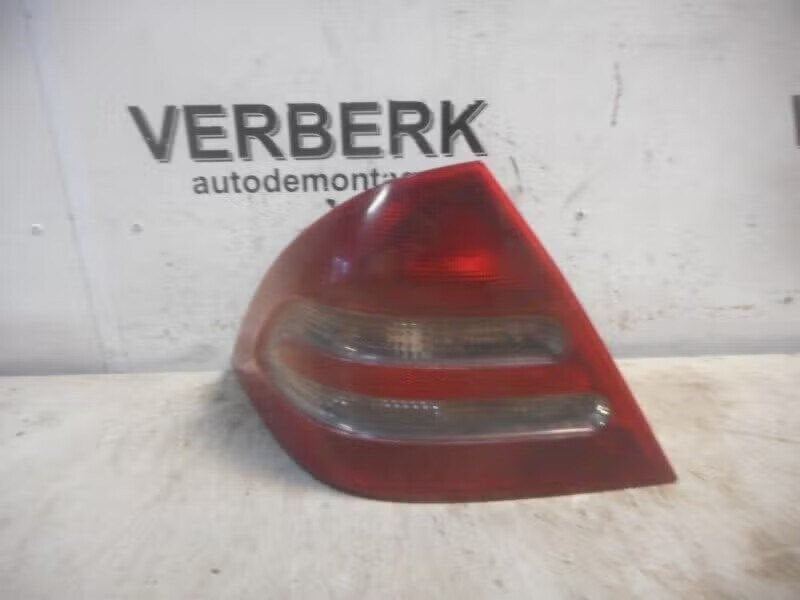 ACHTERLICHT LINKS Mercedes-Benz C (W203) (01-2000/02-2007), Gebruikt, Mercedes-Benz AG, Ophalen of Verzenden, Dialog.mb@mercedes-benz.com