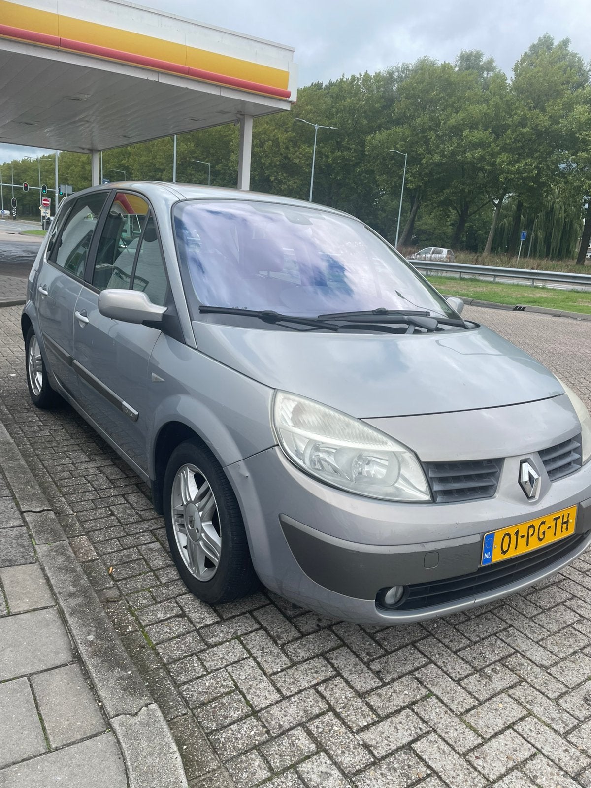 Renault Scénic 1.6 16V 83KW Autcom AUT 2004 Beige, Auto's, 1345 kg, 4 cilinders, Beige, Origineel Nederlands