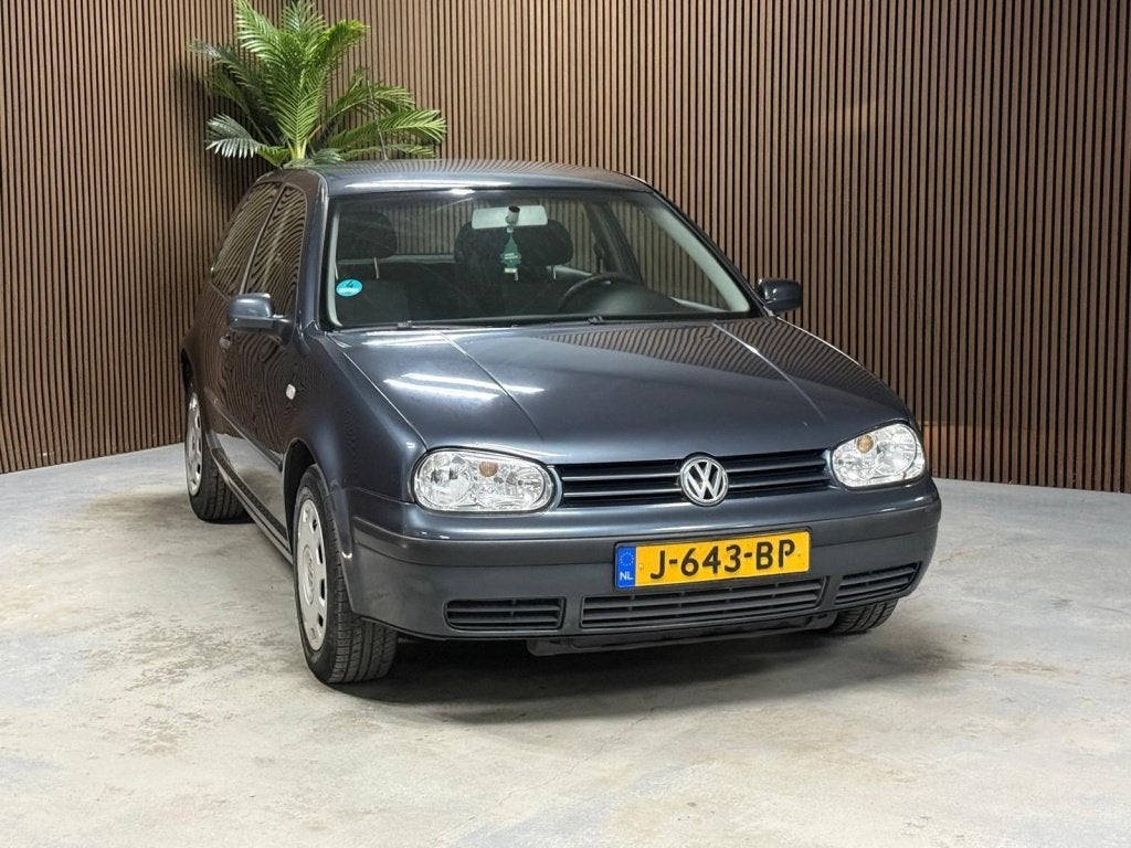 Volkswagen Golf 1.4-16V Master Ed. (bj 2003), Auto's, Gebruikt, 49 €/maand, Bedrijf, Handgeschakeld
