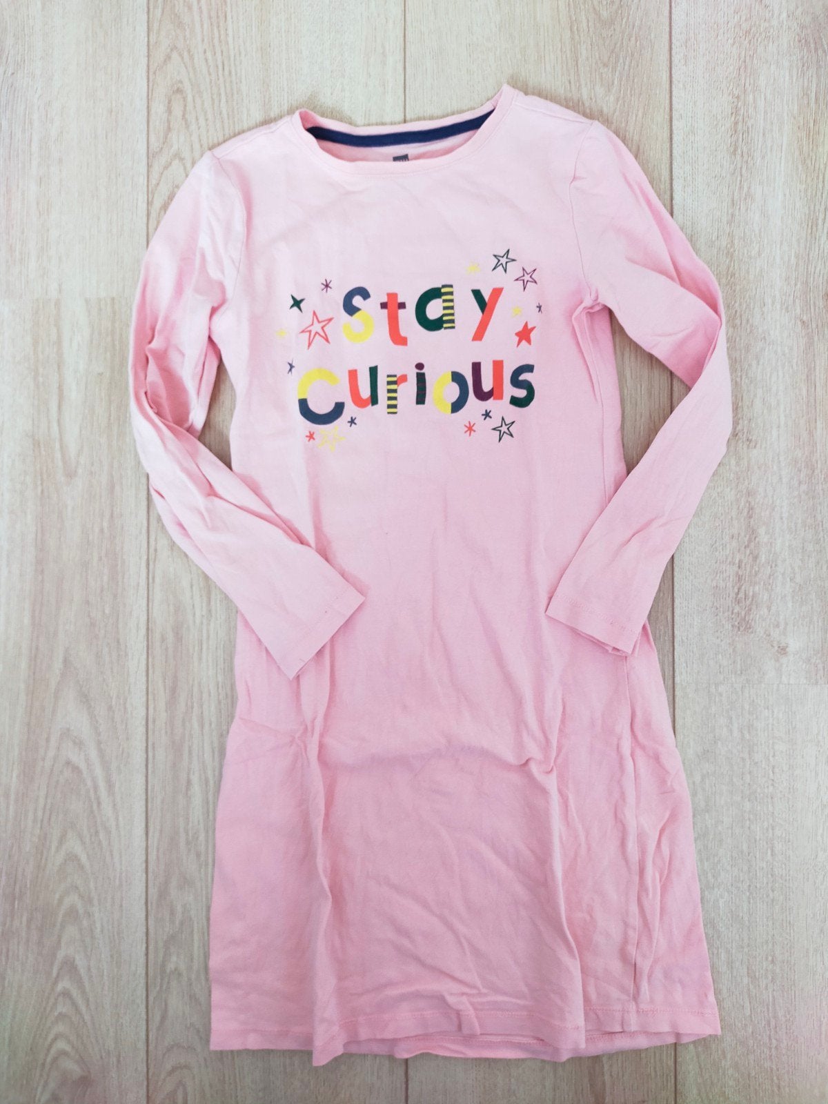 Zgan! Fijn roze nachthemd van Hema. Mt 122/128, Kinderen en Baby's, Kinderkleding | Maat 122, Nacht- of Onderkleding, Meisje, Ophalen of Verzenden