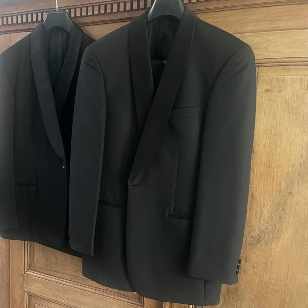Mooie smoking mt50 + extra jasje mt52, Kleding | Heren, Kostuums en Colberts, Ophalen of Verzenden, Zo goed als nieuw, Maat 48/50 (M)