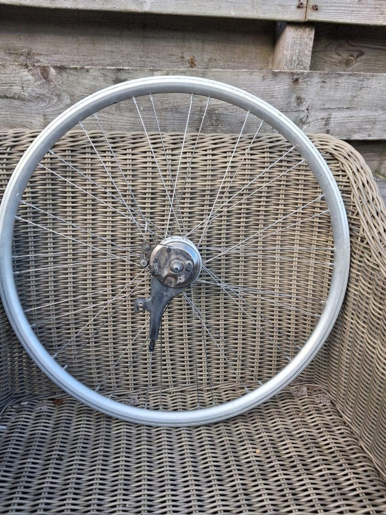 voorwiel met naafdynamo en rollerbrake. Wielmaat 28 inch, Ophalen of Verzenden, Wiel, Aluminium