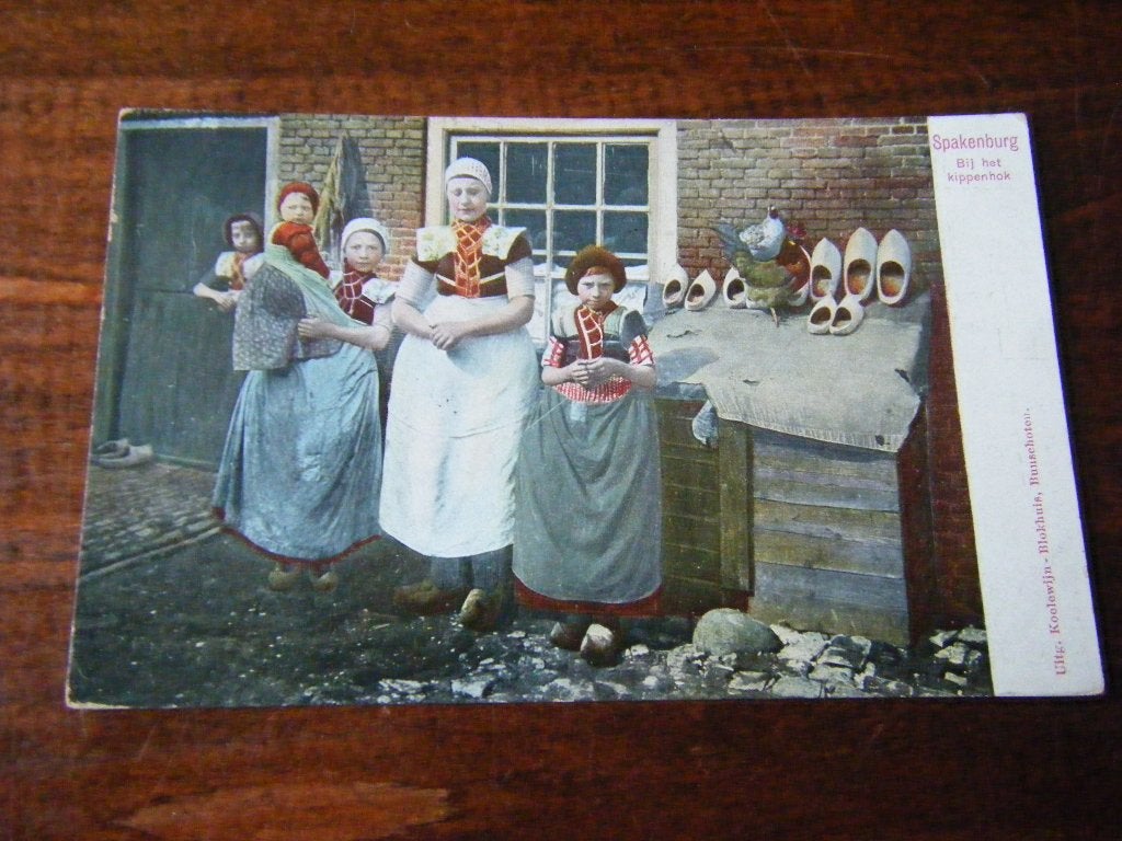 A43 - Spakenburg - Klederdracht - Kippenhok - 1912 -Mooi/Oud, Verzamelen, Ophalen of Verzenden, Voor 1920, Utrecht