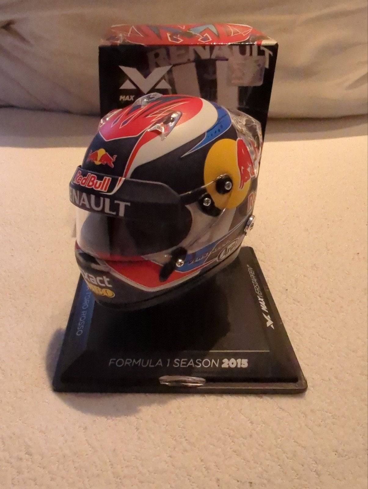 Max Verstappen F1 2015 helm schaalmodel 1:4, Ophalen of Verzenden, Zo goed als nieuw, Groter dan 1:32