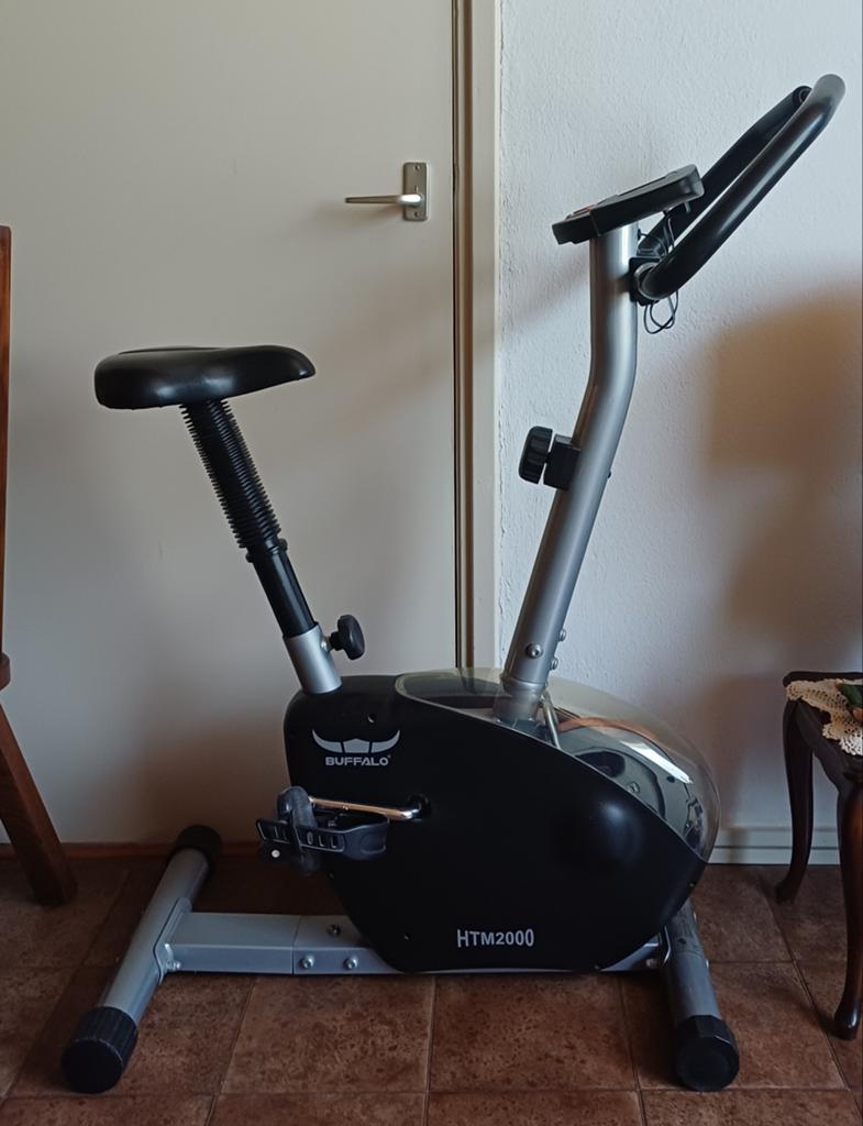 Hometrainer Buffalo HTM2000, Ophalen of Verzenden, Hometrainer