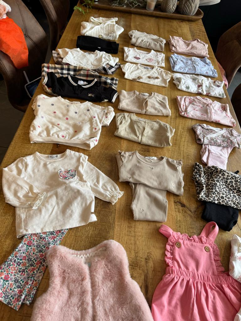 Groot kledingpakket babykleding maat 68 (meisje), Kinderen en Baby's, Ophalen of Verzenden, Gebruikt, Meisje, Setje