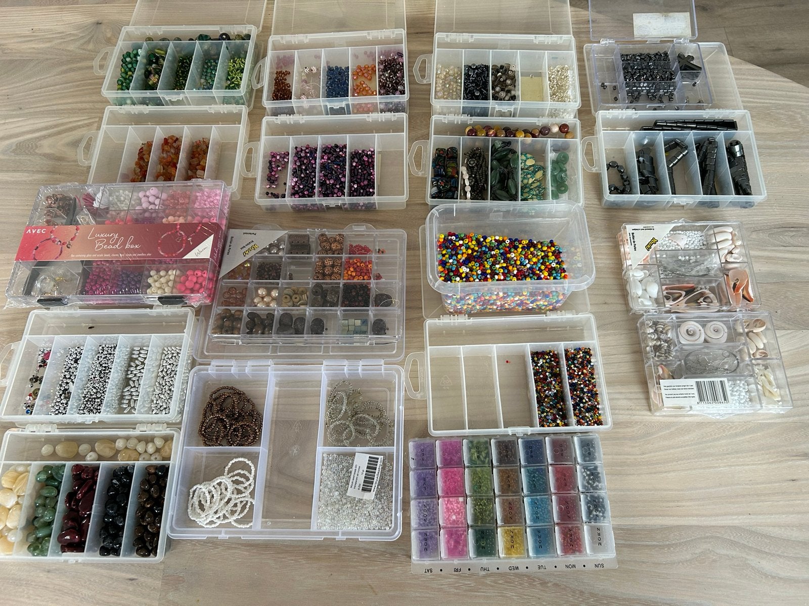 Grote collectie kralen en sieradenbenodigdheden, Hobby en Vrije tijd, Kralen en Sieraden maken, Ophalen of Verzenden, Gebruikt