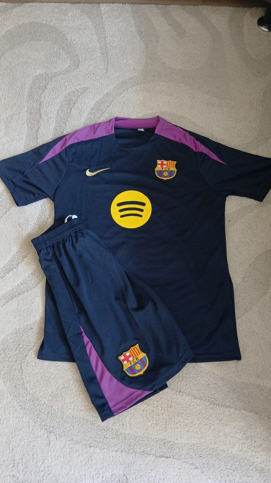 FC Barcelona Nike tenue paars/blauw maat M nieuw, Maat 48/50 (M), Paars, Nike, Nieuw