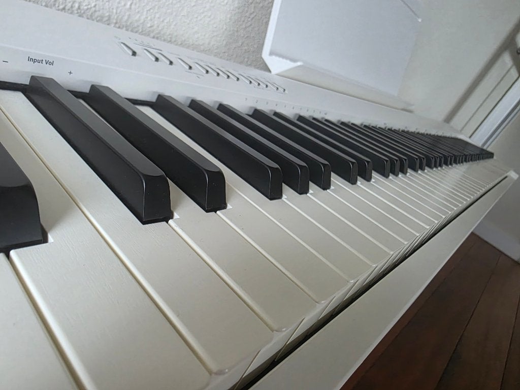 Roland FP-30X WH Digital Piano – Like New, Muziek en Instrumenten, Wit, Digitaal, Ophalen of Verzenden, Zo goed als nieuw