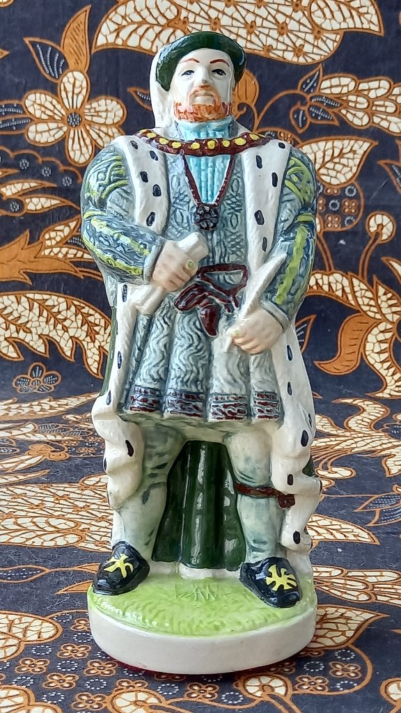 Mooi oud beeldje uit Engeland van King Henry VIII 22,5 cm.