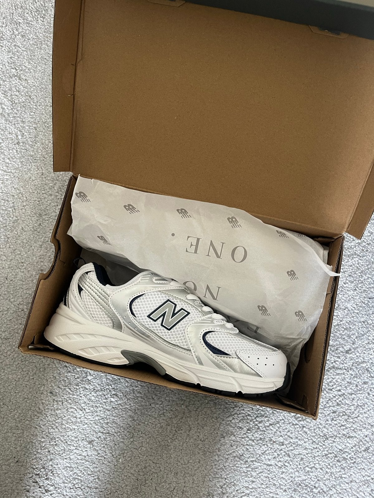 New Balance 530 sneakers, Wit, Nieuw, Ophalen of Verzenden, Sneakers of Gympen