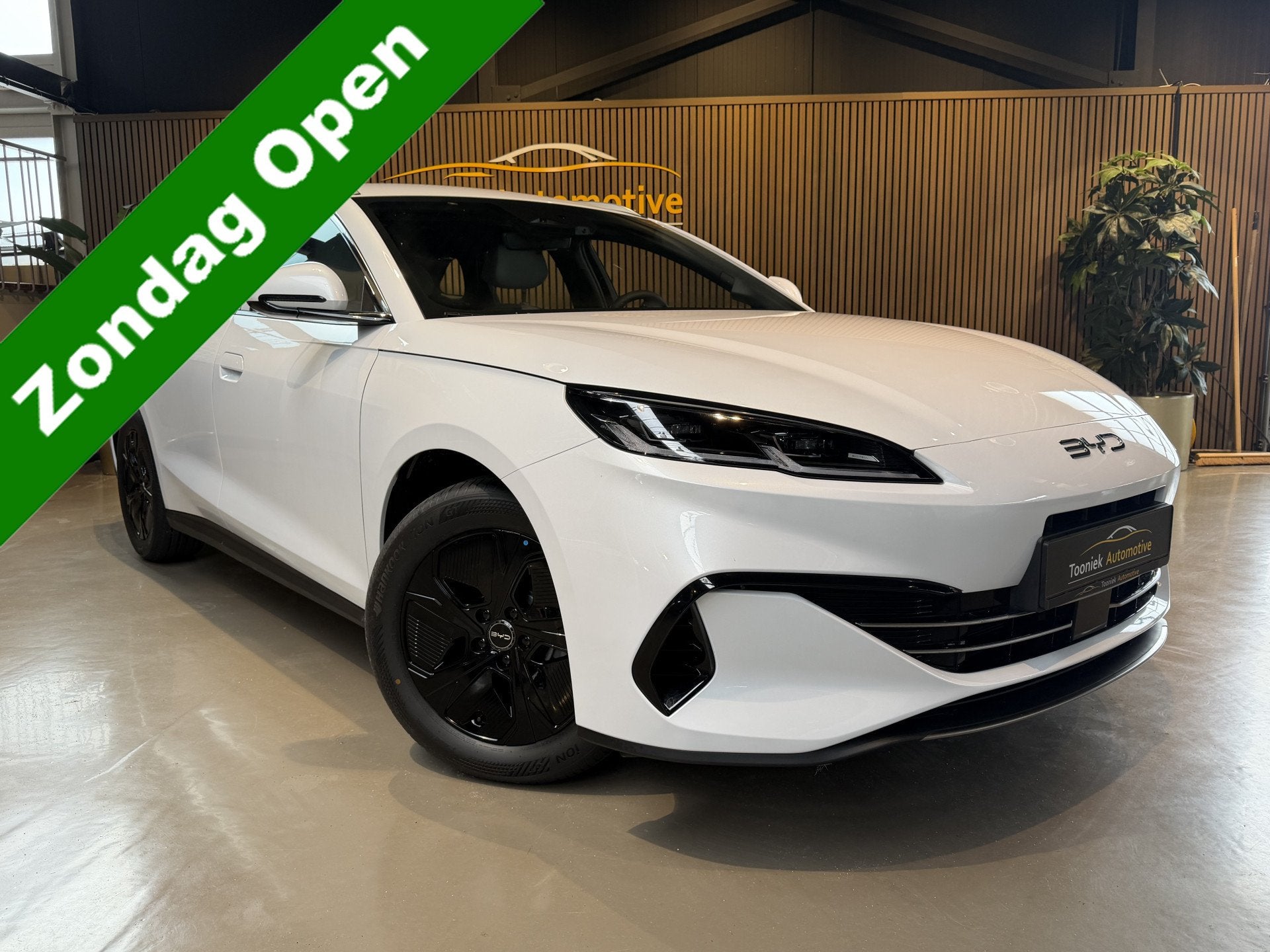 BYD SEAL 6 Touring 1.5 DM-i PHEV | Boost | Leder | Camera |, Auto's, Huisgarantie, Met garantie (alle), Seal, Hybride Elektrisch/Benzine