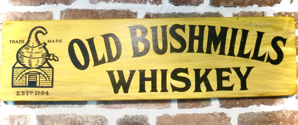 Handgeschilderd houten Irish pubbord / Old Bushmills Whiskey, Reclamebord, Nieuw, Ophalen of Verzenden, B6