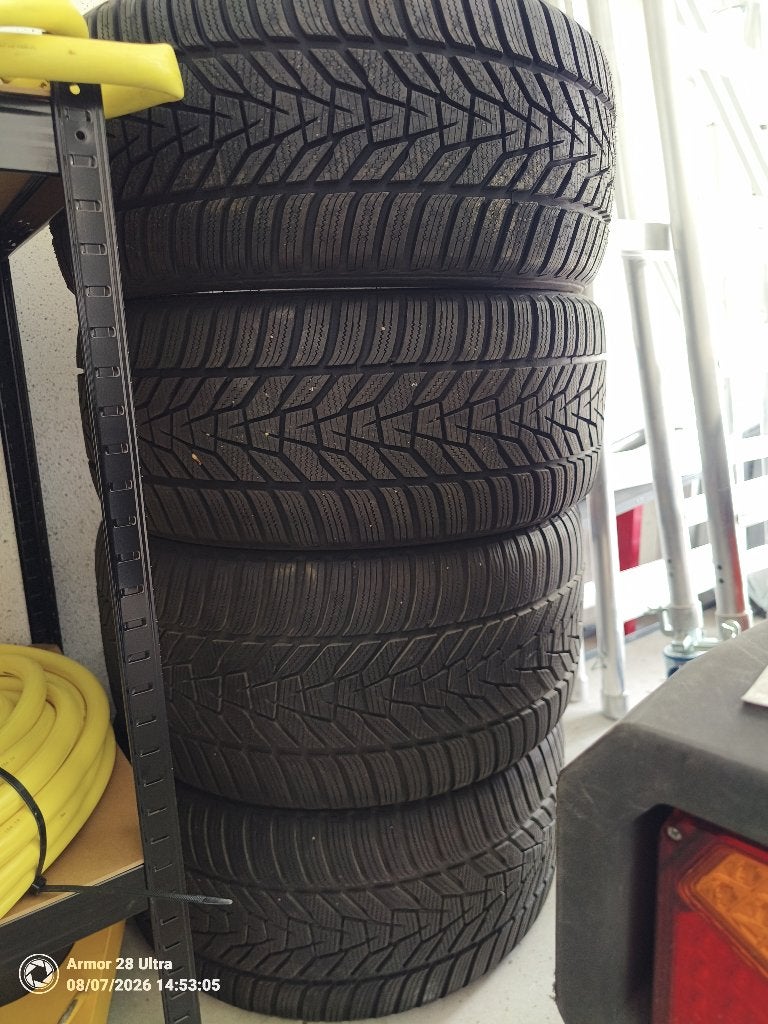 Winter tires and summer tires complete set., 285 mm, Banden en Velgen, 20 inch, Winterbanden