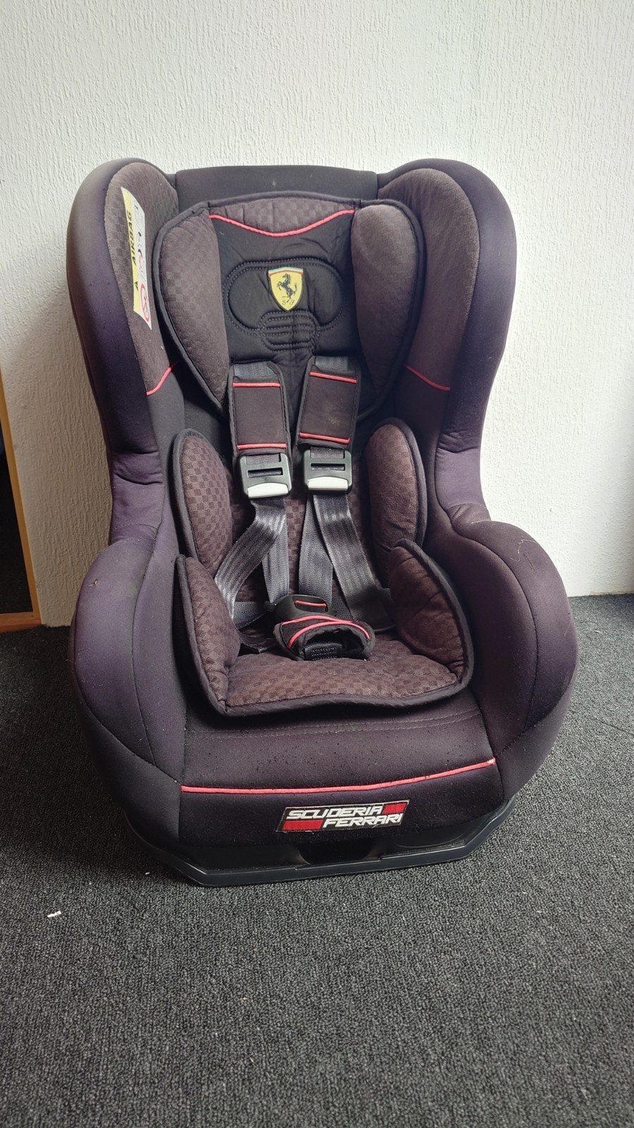 Autostoel Ferrari Scuderia, Autogordel, 9 t/m 18 kg, Afneembare rugleuning, Ophalen