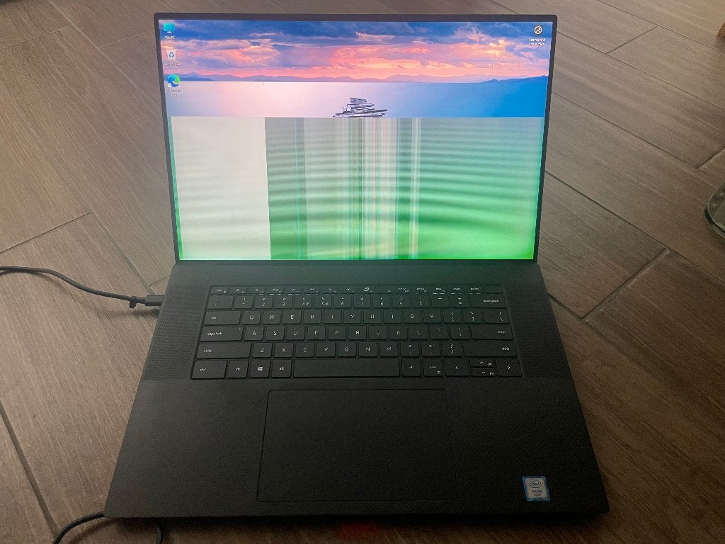Dell  Precision  5750 scherm defect, Computers en Software, Windows Laptops, Met videokaart, Qwerty, 8 GB, Ophalen of Verzenden