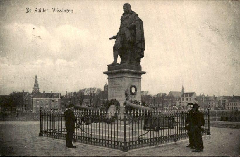 Vlissingen - Monument De Ruijter, Ophalen of Verzenden, Voor 1920, Gelopen, Zeeland