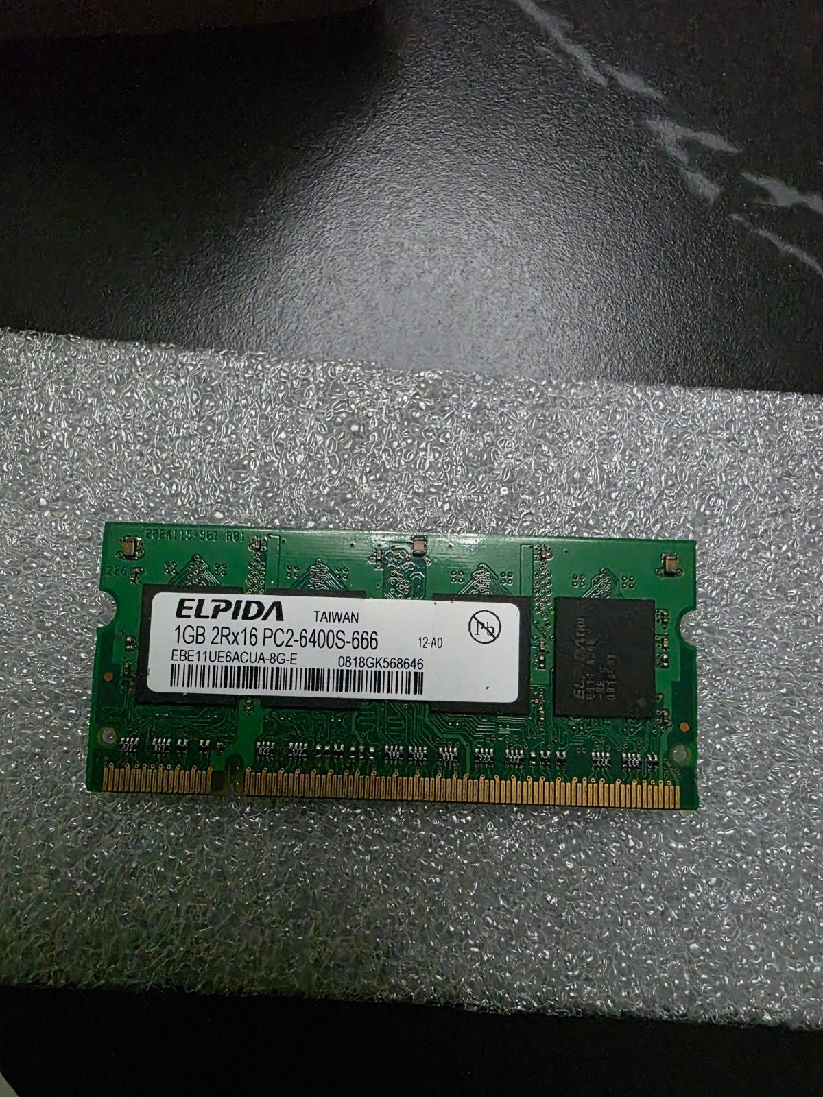 Elpida 1GB DDR2 RAM Geheugen voor Laptop, 1 GB of minder, Ophalen of Verzenden, Zo goed als nieuw, DDR2