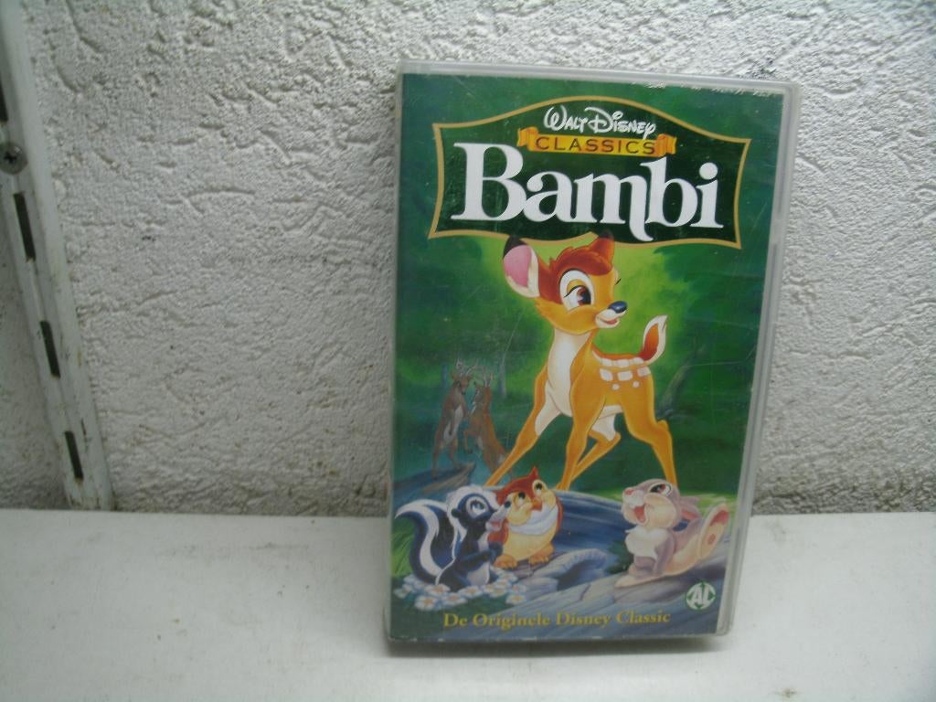 VHS 165a bambi classic, Alle leeftijden, Ophalen of Verzenden, Gebruikt