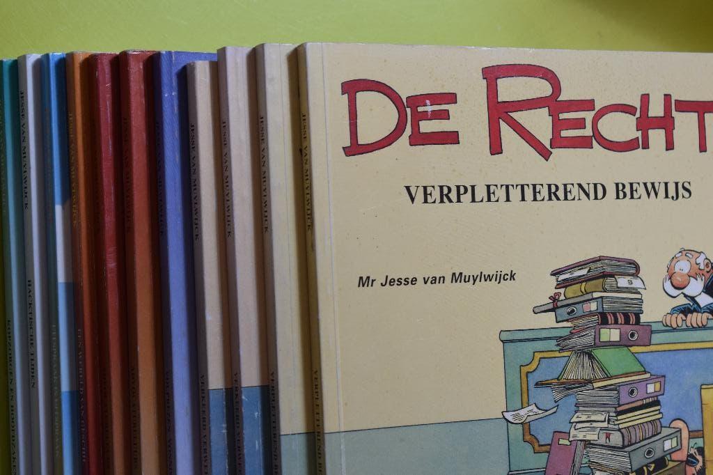 8 xDe Rechter/waarvan 4 gesigneerd/1 gelimit.opl./, Boeken, Meerdere stripboeken, Ophalen of Verzenden, Zo goed als nieuw, Jesse van Muylwijck