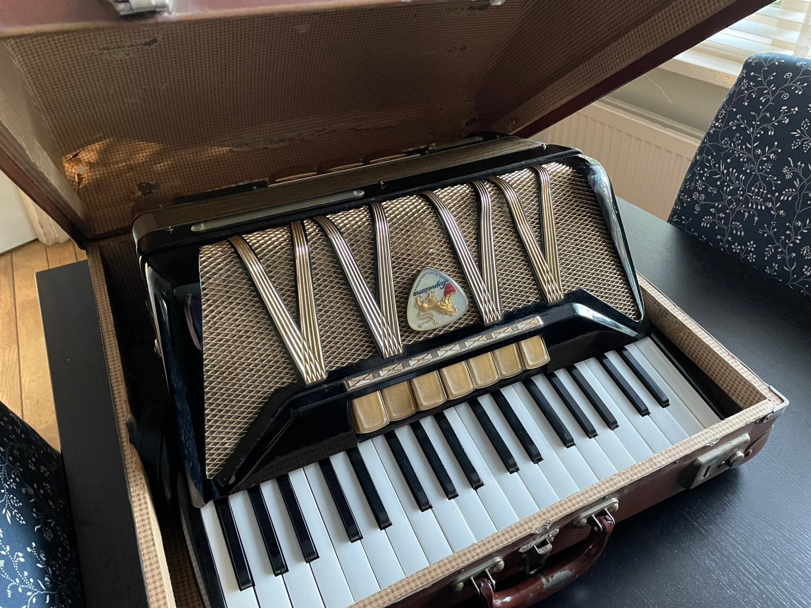 Delicia Melodie VIII – 80 bas 3-korig, Muziek en Instrumenten, Accordeons, Ophalen, Gebruikt, 80-bas, Overige merken