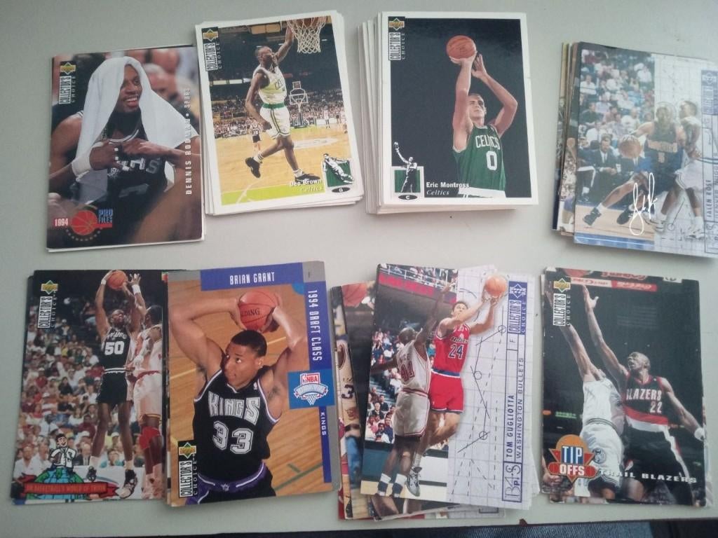 70 x upperdeck nba basketball kaarten seizoen 94-95, Verzamelen, Sportartikelen en Voetbal, Ophalen of Verzenden, Gebruikt, Overige sporten