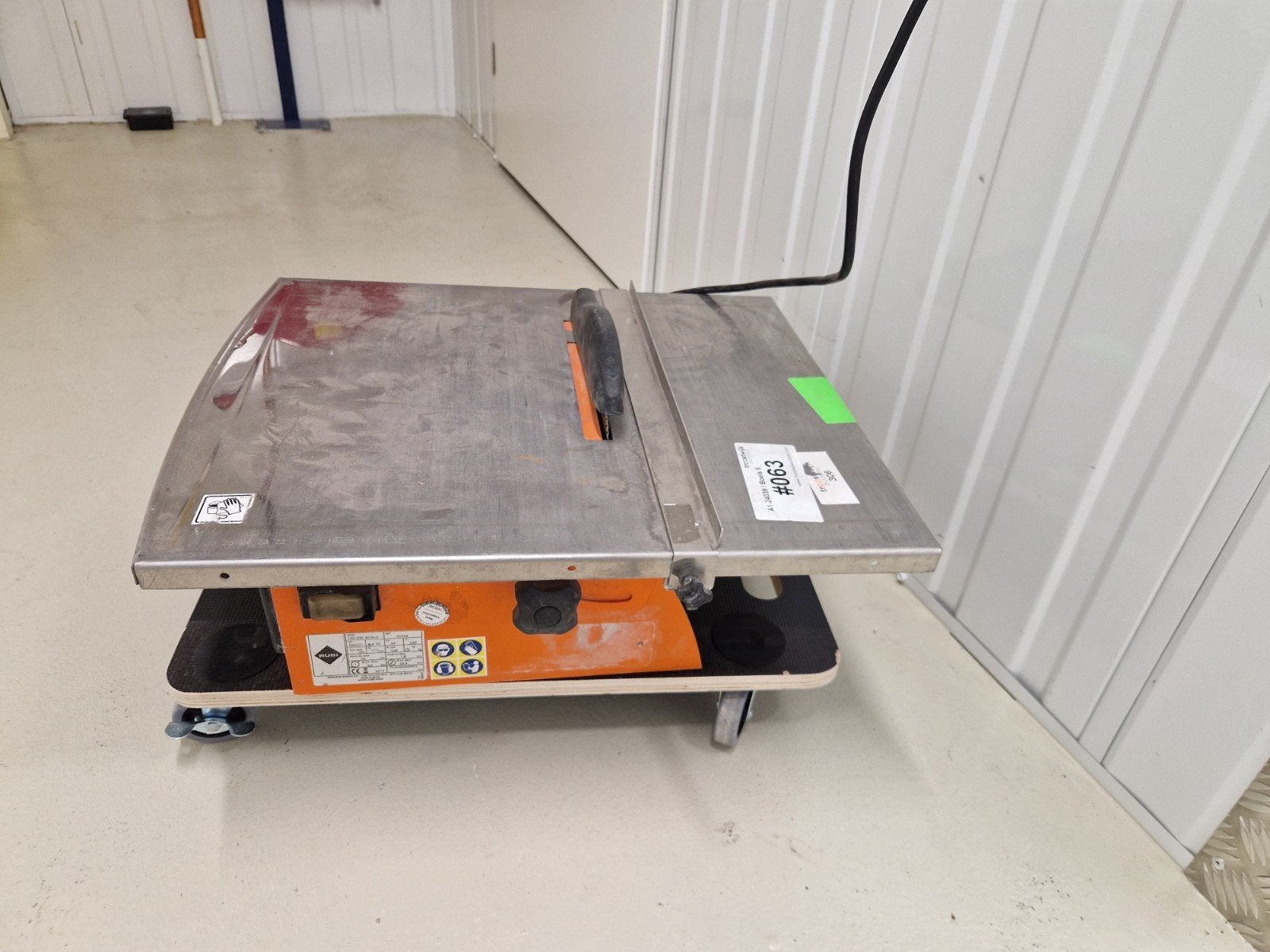 Rubi Tegelzaag ND-200 - Krachtige en Betrouwbare Zaagmachine, Gebruikt, Verzenden, Overige typen, 600 tot 1200 watt