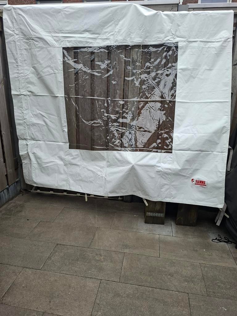 Fiamma zijwand voor zakluifel 2.20m breed x 2m hoog, Verzenden