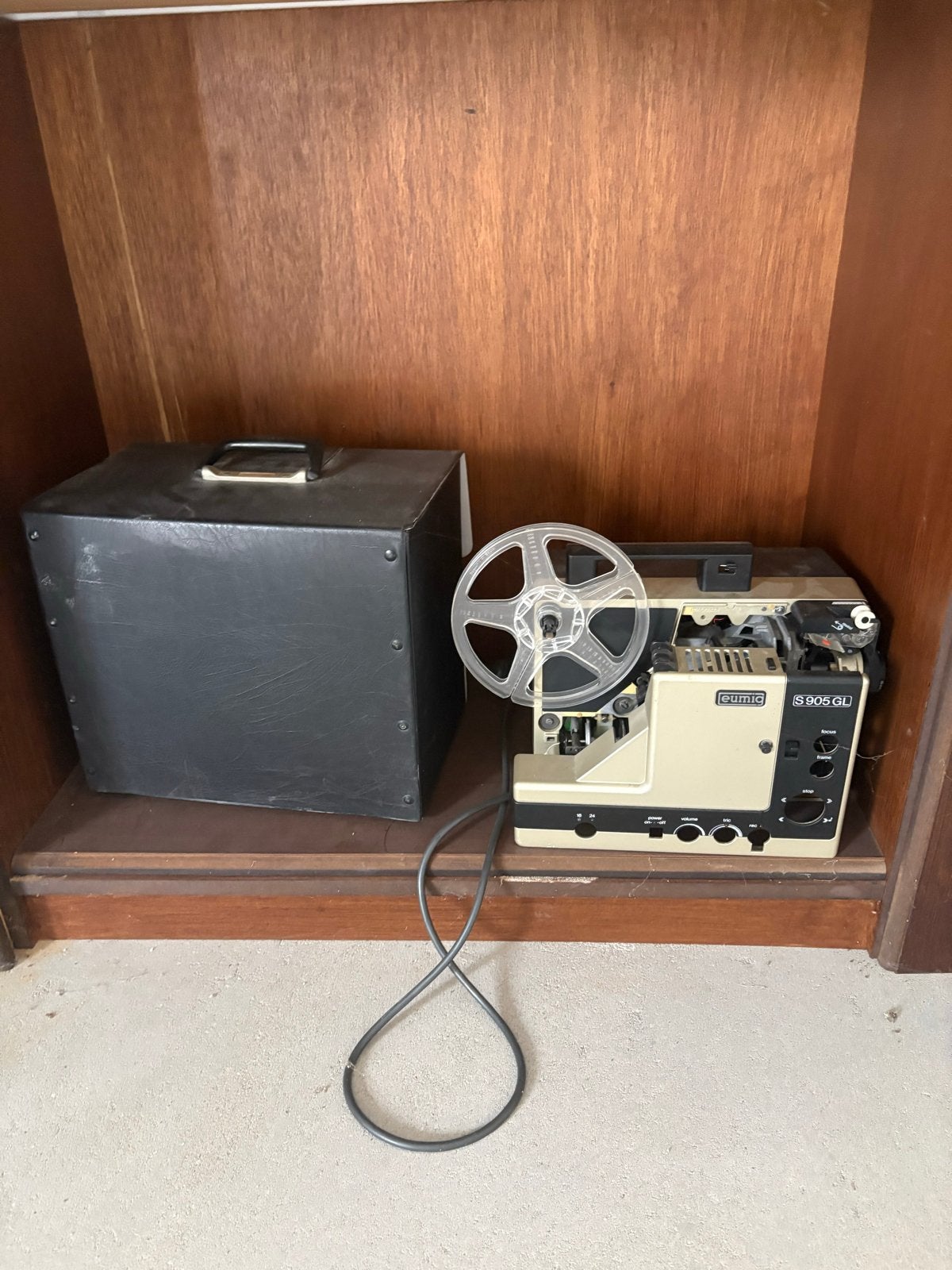 Eumig S 905 GL Super 8 filmprojector met koffer, Ophalen, Gebruikt, Overige typen
