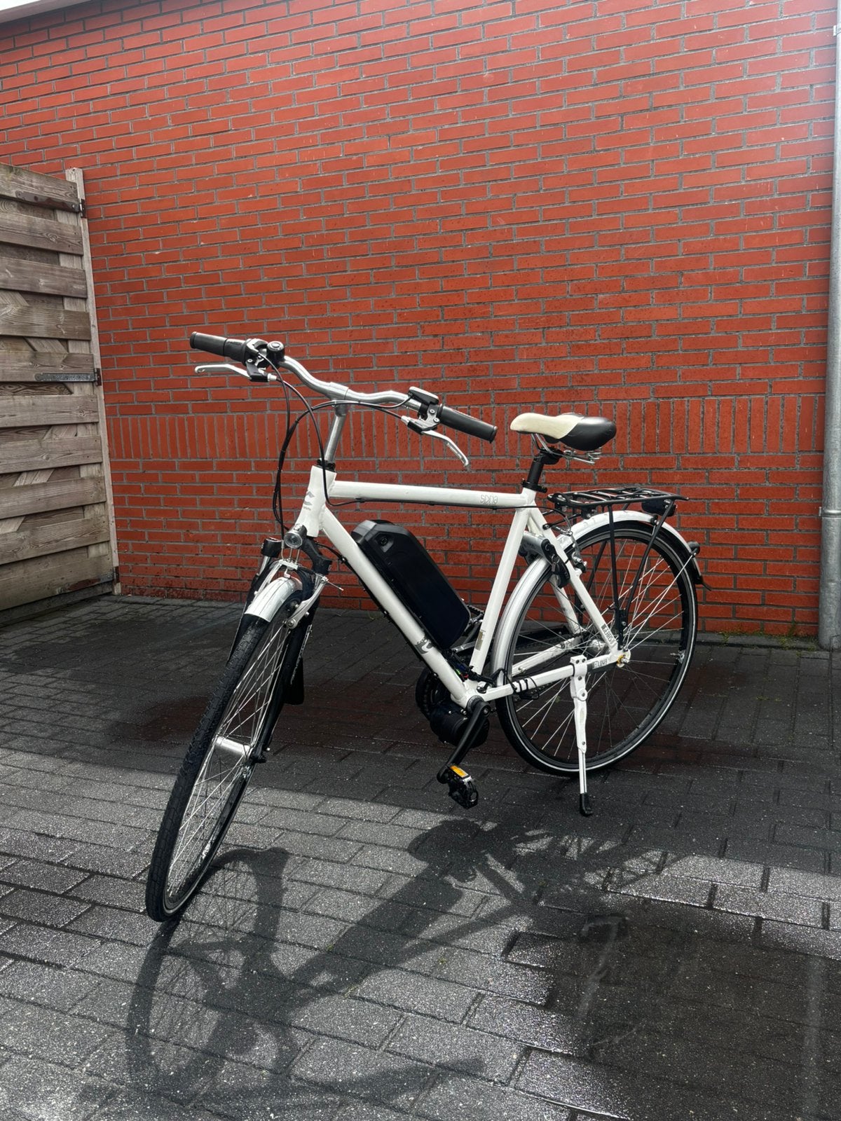 Elektrische heren fiets Spria wit, Velgrem, Versnellingen, Zo goed als nieuw, 53 tot 57 cm