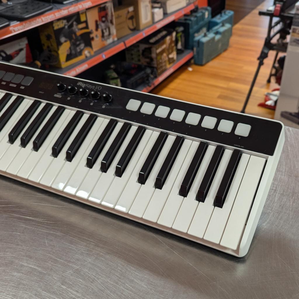 IK Multimedia iRig Keys I/O 49 MIDI-keyboard audio-interface, Flex Ltd., Zo goed als nieuw, https://flex.com/contact-us, Nobelstraat 10, 5807 GA Oostrum LB, Limburg, Nederland