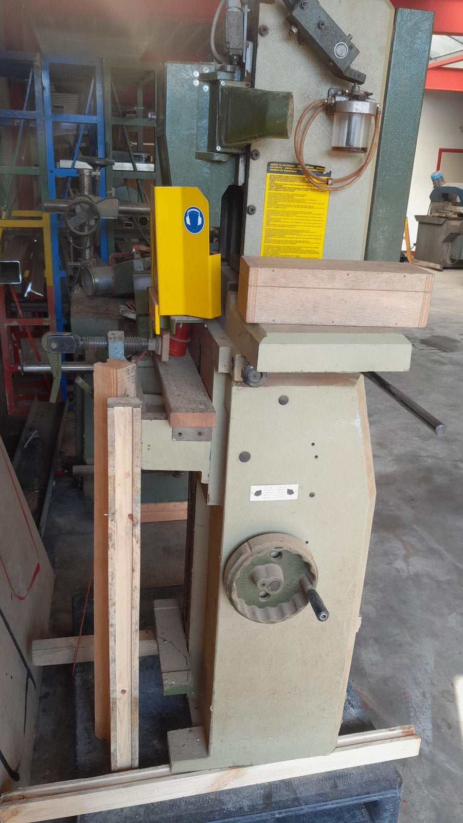 Masterwood ketting/steekfrees, Doe-het-zelf en Verbouw, Ophalen, Gebruikt, Elektrisch, Kettingfrees