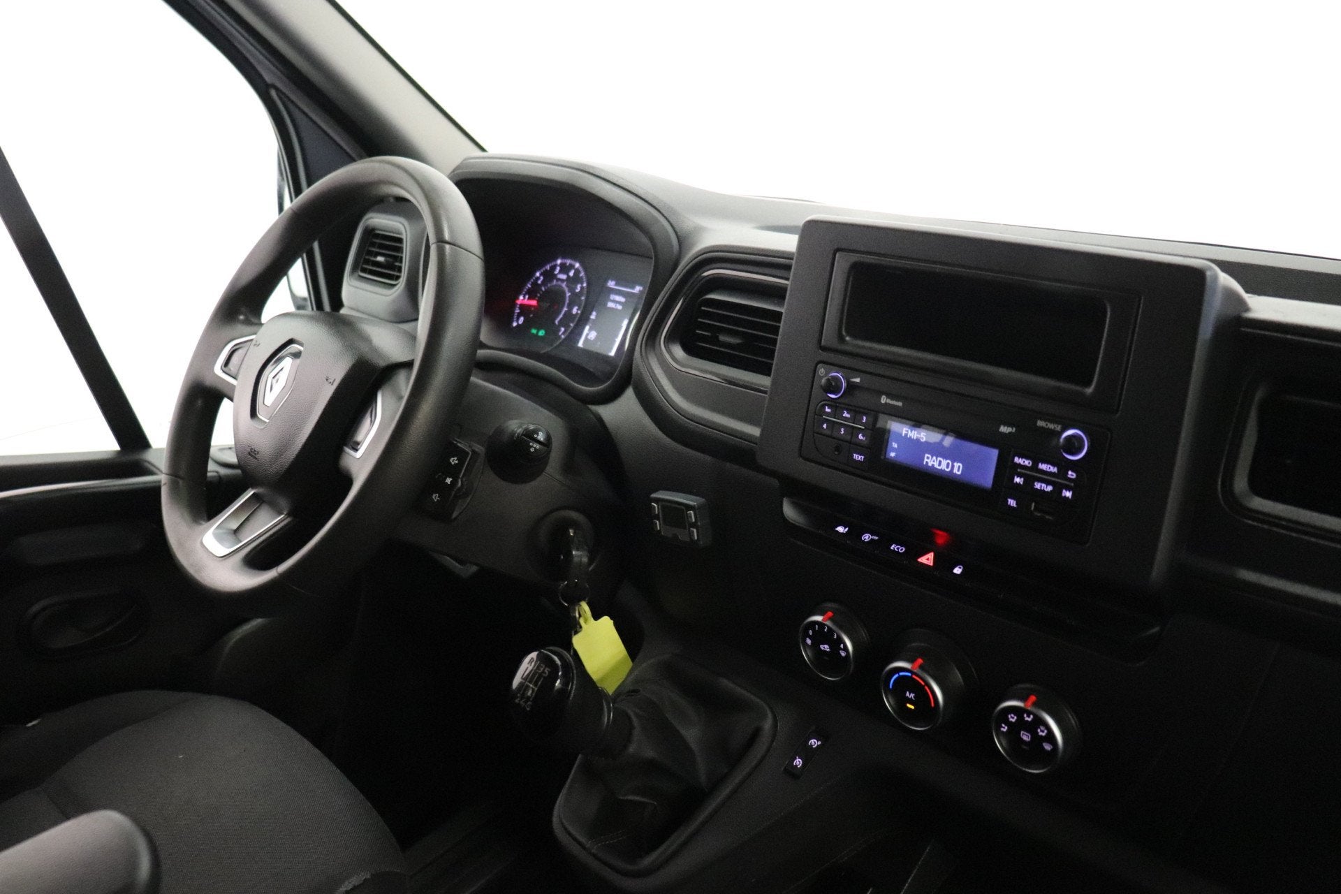 Renault Master 2.3 dCi 145PK L4 DC Dubbel Lucht EURO 6 - Dub, Auto's, Gebruikt, 4 cilinders, Renault, Wit