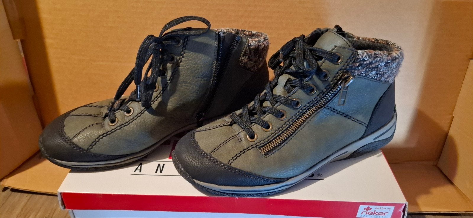 Rieker antistress dames schoenen, Lage of Enkellaarzen, Nieuw, Ophalen of Verzenden, Grijs