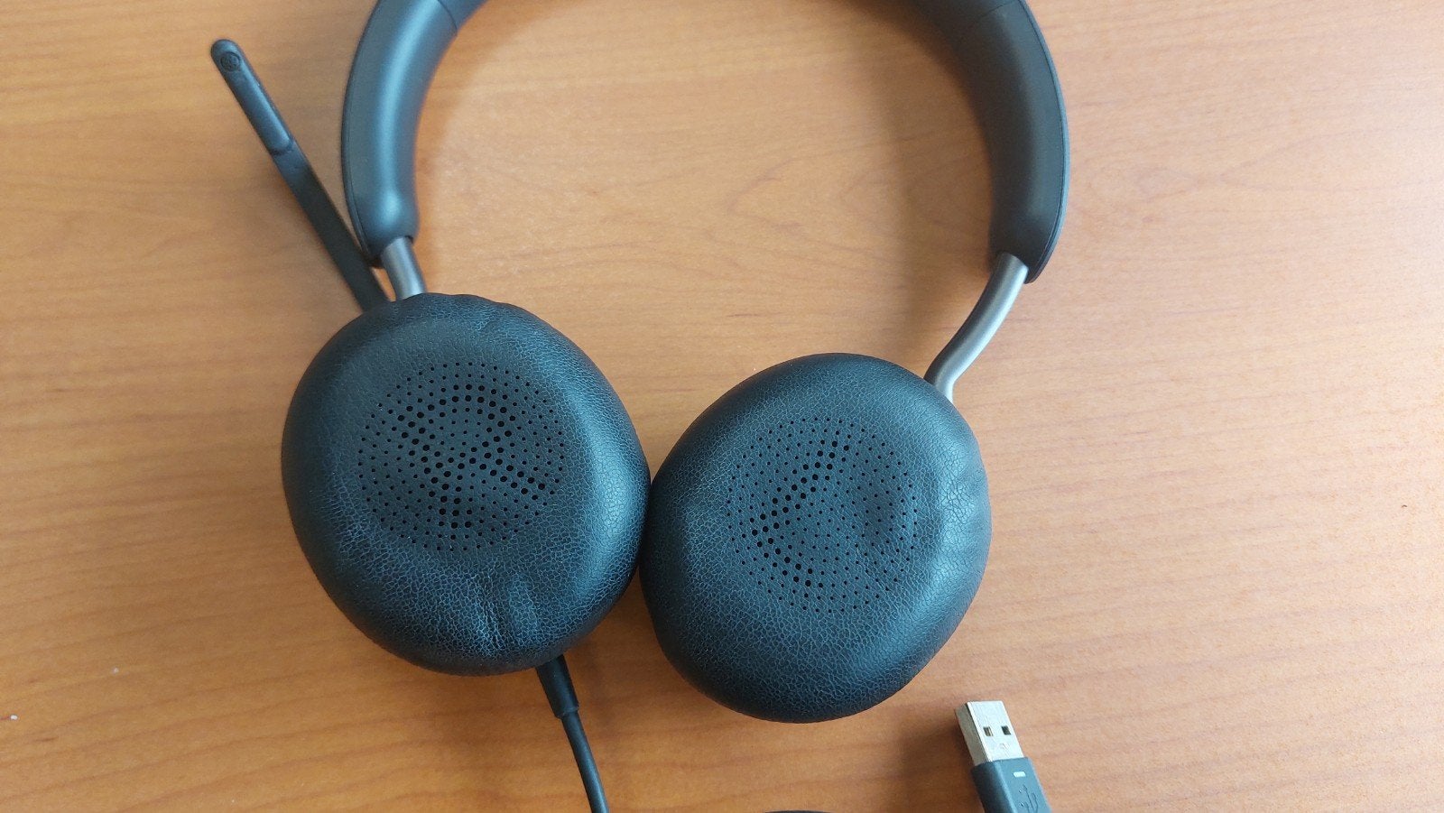 Jabra Evolve2 40 USB-A On-ear Headset Zwart, Draagtas/etui, On-ear, Ophalen of Verzenden, Zo goed als nieuw