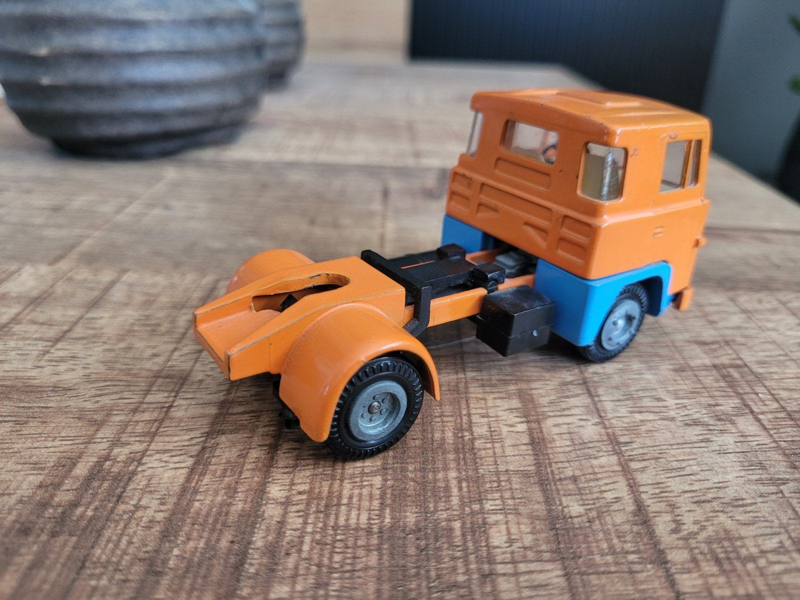 Twee scania.s 140 trucks, Tekno, Zo goed als nieuw, Tekno, Bus of Vrachtwagen
