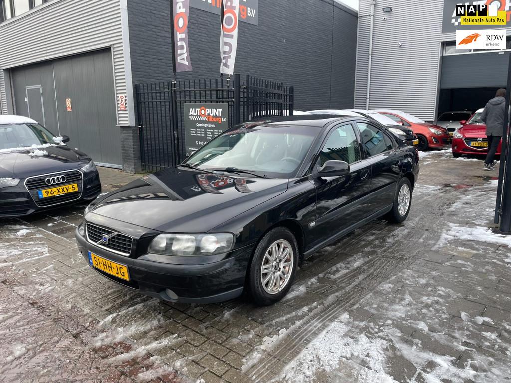 Volvo S60 2.4 3e Eigenaar! Trekhaak Airco PDC NAP APK, Voorwielaandrijving, Gebruikt, S60, Zwart