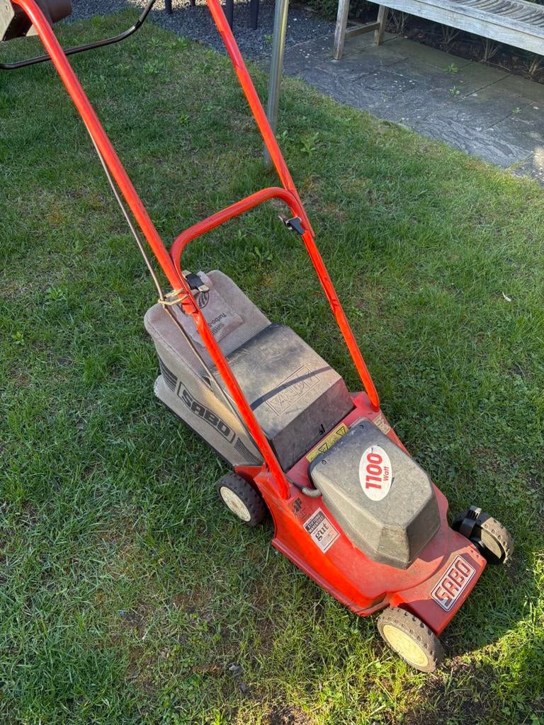 Grasmachine elektrische, Tuin en Terras, Grasmaaiers, Ophalen, Cirkelmaaier, Gebruikt, Elektrische grasmaaier